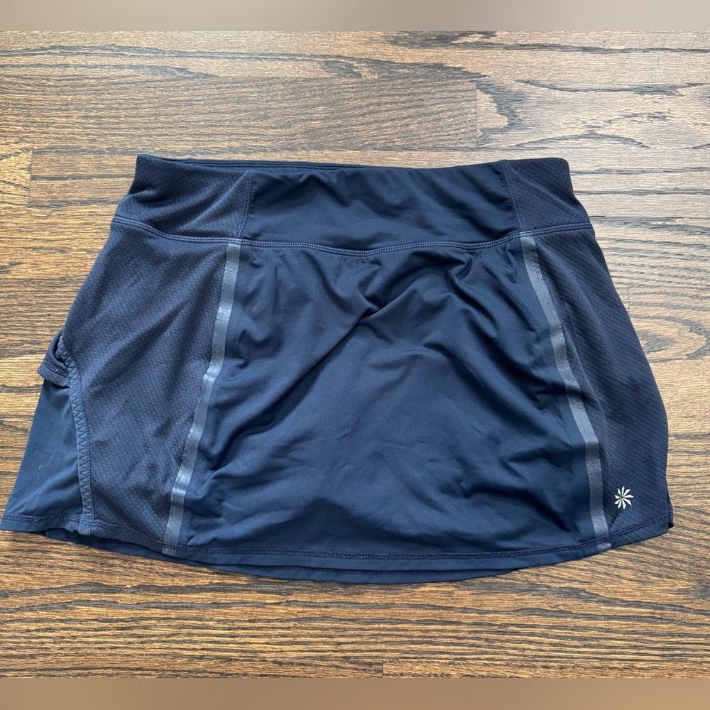 Athleta Women’s Navy Momentum Tennis Skort Small